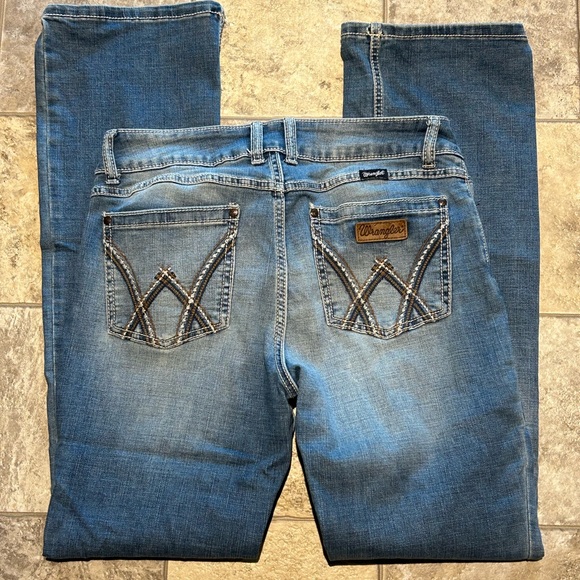Wrangler bootcut EUC 11x34 - Picture 2 of 3